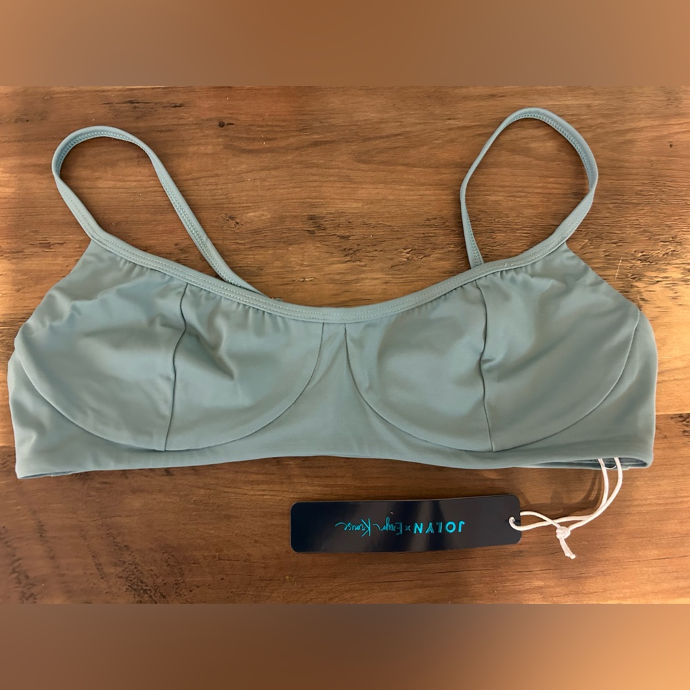Jolyn Makenna Top Large & Marina Bottom Large NWT!